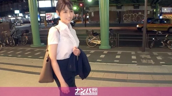 [200GANA-2348] マジ軟派、初撮。彼氏の浮気が発覚して傷心中の美人OLをお酒で釣ってホテルに連れ込み成功！慰める為と体に触れると抵抗していた力が徐々に抜け…巨乳を揺らしながら背をのけ反らせて大絶頂！