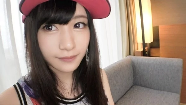 [SIRO-4244] 初撮り 肉棒堕ちする理系女子 美味しそうな若尻 関西弁の美形女子は屈託のない明るい性格 大学デビューした箱入り娘は快感のスイッチが入ると