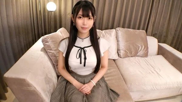 Play video: [SIRO-4259] 初撮り 低身長×童顔 小悪魔アイドル 21歳の童顔で低身長な地下アイドル 極上の奉仕を魅せる彼女を激しくピストンすればアイドルスマイルの余裕もなくなる 応募素人初AV撮影 162cm