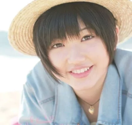 [UFBW-2082] 竹内朱莉 春を感じるひととき