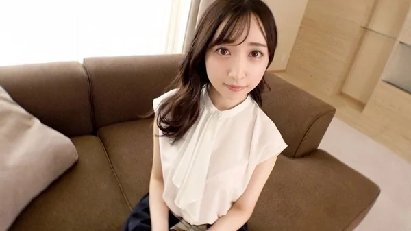 Play video: [SIRO-4293] 初撮り 真っ白な美ボディ カメラに魅せる艶顔 清楚な佇まいで来客対応するマドンナ受付嬢が男のテクニックで妖艶に変化