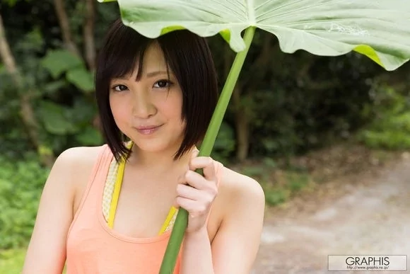 広瀬うみ 初脱ぎ娘