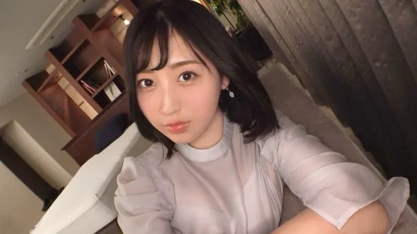 Play video: [SIRO-4834] 初撮り 可憐な雰囲気の清楚系アパレル店員を発掘 秘めたエロポテンシャルに巨根が突き刺さり淫靡な鳴き声が響き渡る