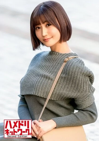 Play video: [HMDNV-405]  【テクノブレイク寸前】新婚清楚妻25歳 アルコールでドロ酔いガンギマリ。クリトリス充血大量潮スプラッシュ脱水症状寸前、鬼太ちんぽで新婚マンコに種付け 【ぶっ壊れ】