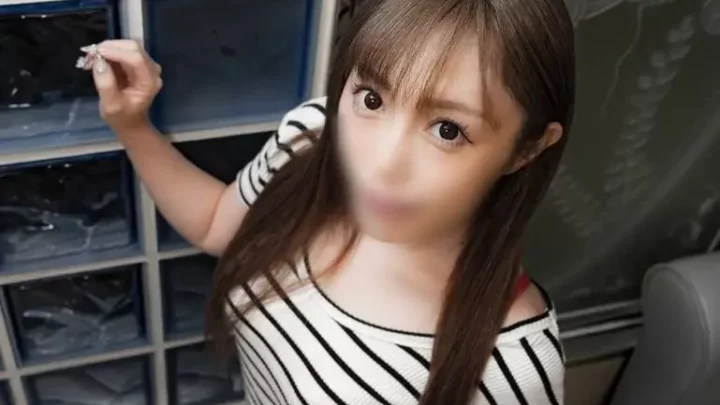 どうでもいいと思える誘惑の美女。モロ見え無修正。
