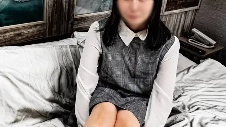 レア 真面目なだけにエロくない女 モロ見え無修正