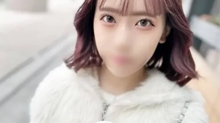 デル並みのスタイルと男をコロがす最強のあざと可愛い逸材 卒業前たった一度の過ち映像を期間限定公開