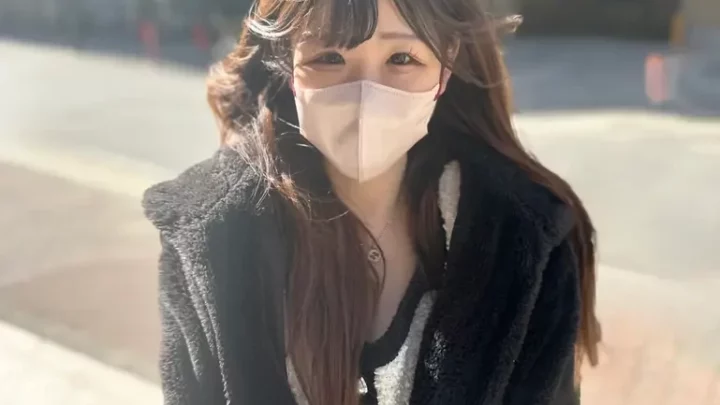 初撮り 神級の色白美巨乳女子大生 Hカップ眺めて至福の正常位 最後は濡れた無毛マンコに種付け
