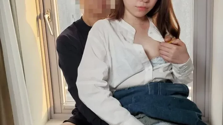白若妻 メン地下に夢中で滞納 呼び出し財布の中身没収 差額分払えず他人汁を子宮奥に注がれまんこから垂れ流す