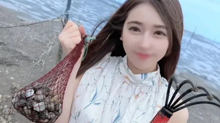て一世風靡した美女 その美貌からは想像が出来ない程の悶絶絶叫 35回以上もイキ狂う彼女は一体
