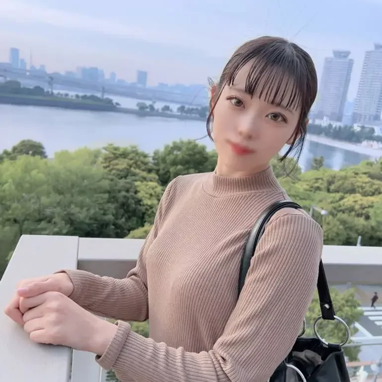 しなやかな身体…トリマーになることを夢見る何も知らない専門学校の美女に2回連続ノーゴム中出し