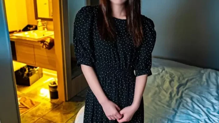 透明感あふれる美女 可愛いから優しくされると思ったら大間違いなんだよ