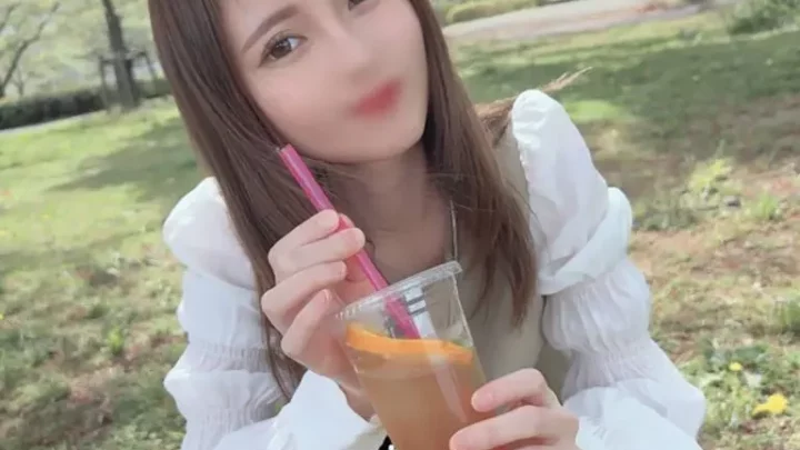 トな受付嬢・・・ひたすら生で挿入し続け拒否されながらも気持ち良すぎてドップリ生中出し＆口内射精
