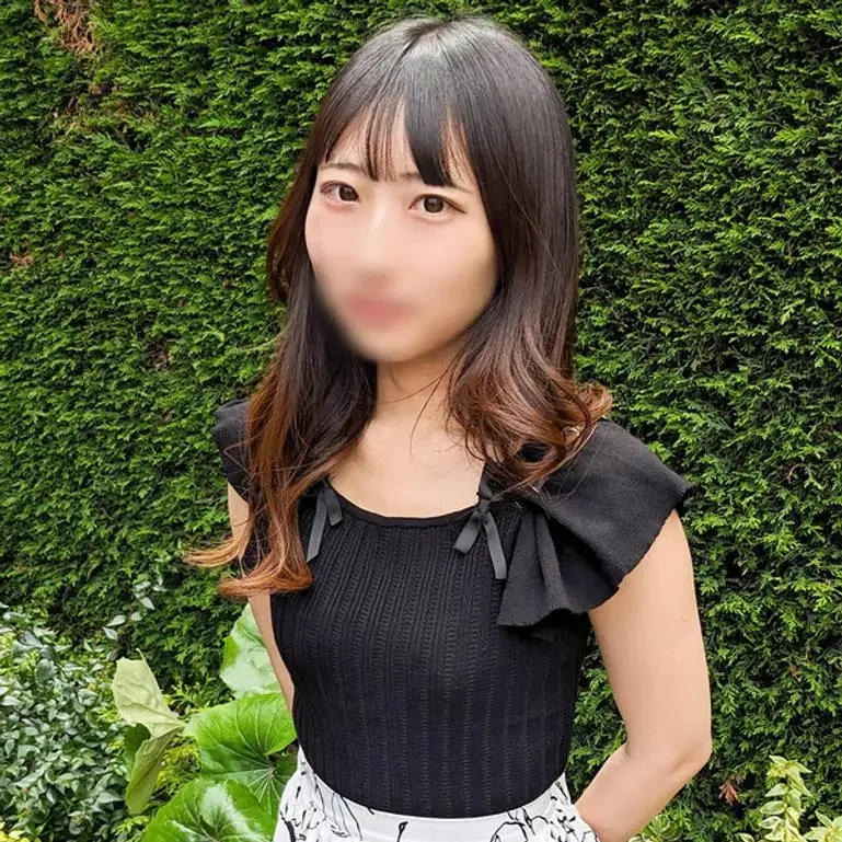 初撮り セクシー店長が新人バイトを呼び出し性処理される！人生初のフェラ・中出し体験！！