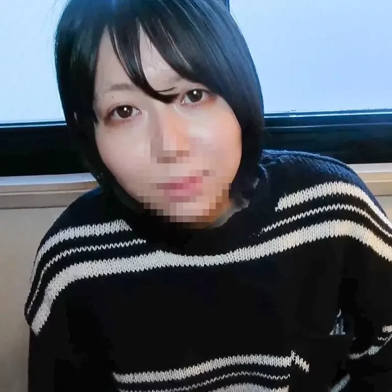 モ無 債ム者が連れていた学生さんの彼女を非常階段で露出させてからの生ハメ中出しNTR