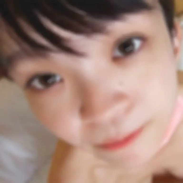 「ちゃんと出してくださいね…妊娠しちゃうから…」って言われつつ中出し。「…中に出しちゃったんですか泣」