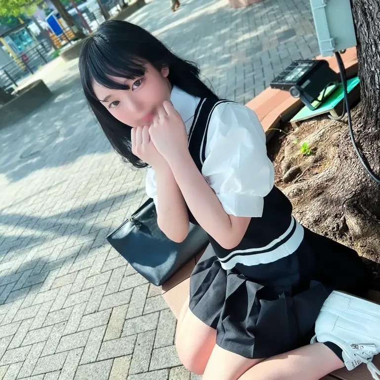 純情そうに見えた女子大生の脱がせてみたらFカップ巨乳…ピュアな身体に2回中出し