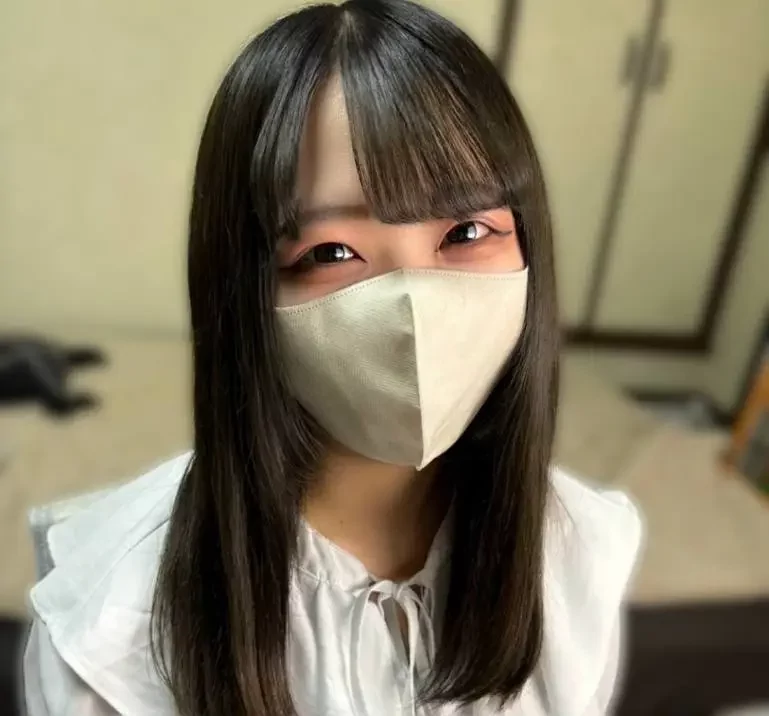チャクチャ可愛い未経験の19歳をドキドキハメ撮り中出し！特典有り窓際バックハメ＆フェラチオ口内発射