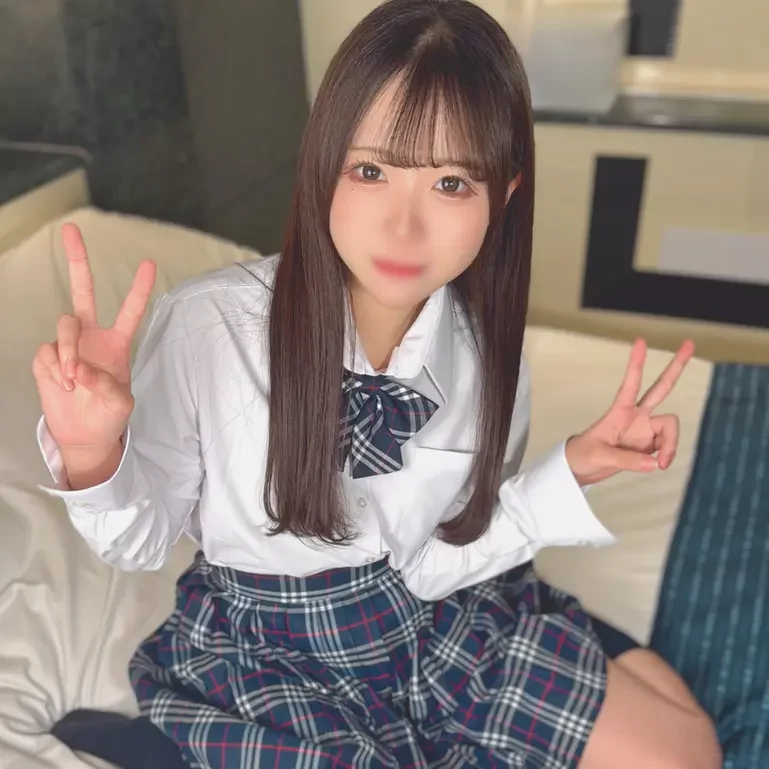 小春ちゃん 伝説確定の超絶潮吹き誕生の瞬間 初めての巨根に大興奮 激ピストン中出しエッチに悶絶