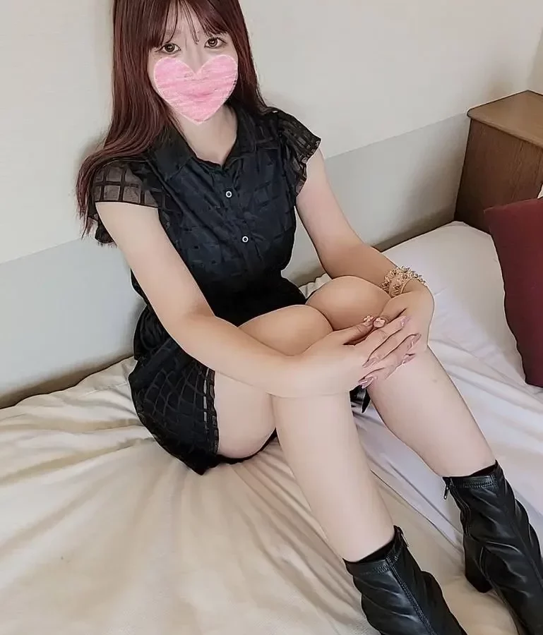 人の彼女って魅力的なんだろう！？今回は網タイツでガッツリ中出し～予想以上に可愛い彼女は今年イチ間違いナシ！！