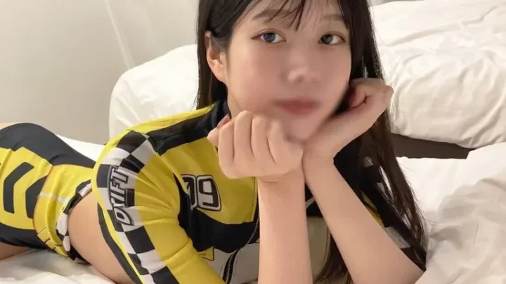 Dカップ国宝級美乳JD再び！今度はレースクイーン姿で登場。極上スレンダーボディに今回もピストンが止まらない！