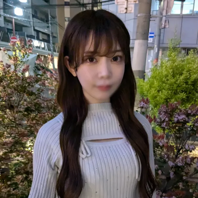 終電に逃したスレンダー歯科助手。押しに弱い極上女子、色白おっぱいとトロトロマンコを激突きピストン