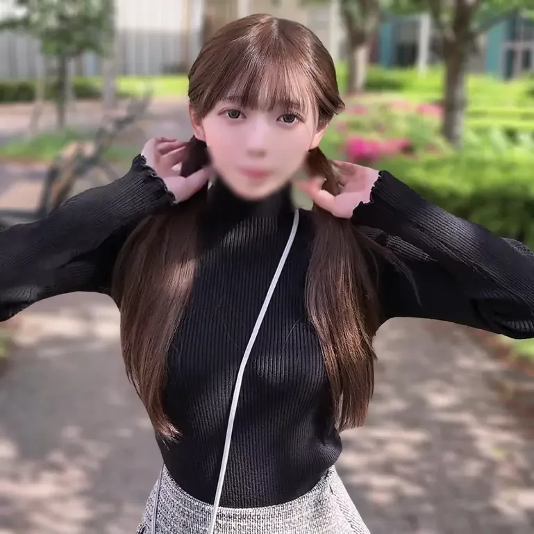 スタイル抜群で性欲強めな彼女も我慢できず堪らず潮吹き。中は拒むもぐちょぐちょまこに種付け