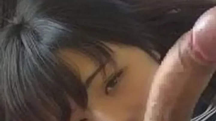 清楚系美少女19歳 うみ デカチンフェラに生ハメ大量中出し