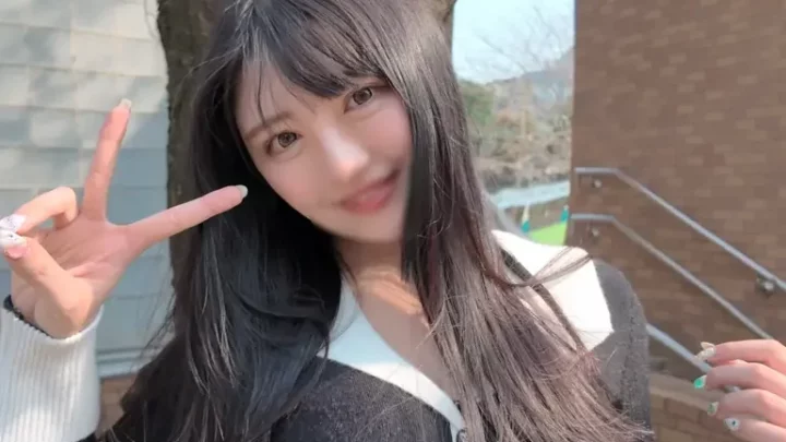 2発射特典 Gカップ美女JD 運動歴12年の巨乳美女が撮影応募 大胆 自分の部屋で巨根2本から搾り取る