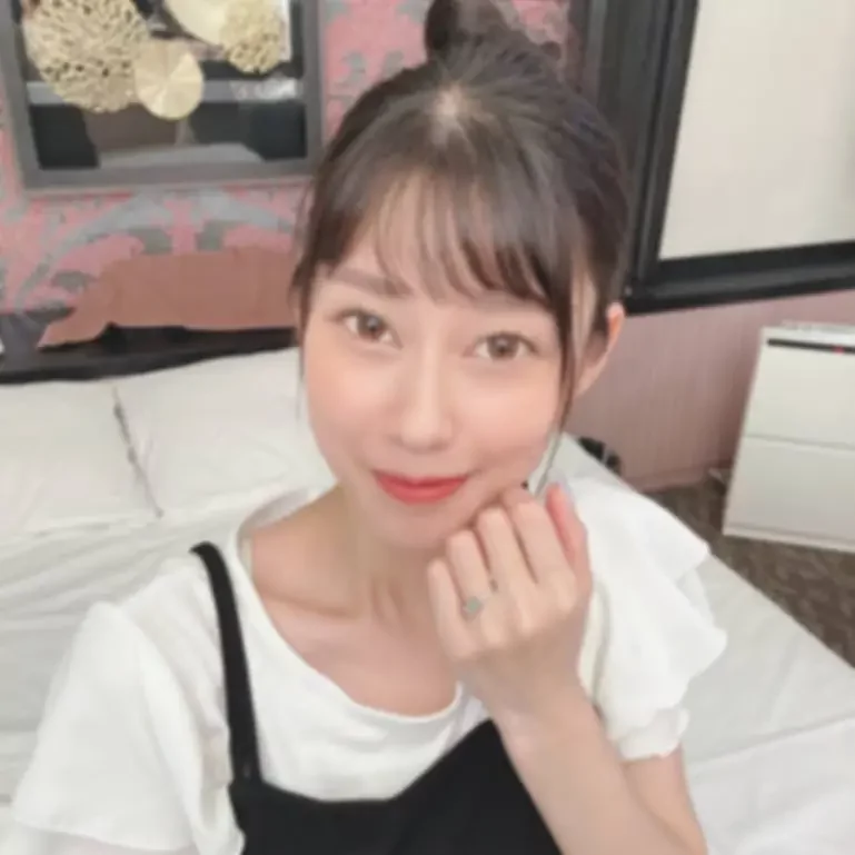 美人妻と1日中ハメまくり性交ドキュメント～卑猥なヨガインストラクターの誘惑パーソナルトレーニング