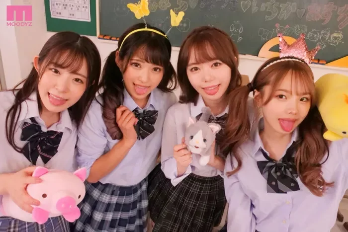 4人の女学生に挟まれて射精シーンを何度も繰り返し配信【ライブ】