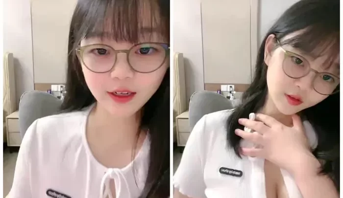 甘い眼鏡美人桃子！巨乳ボディが魅力的で魅惑的！生中継で親密な接触と発情期の水音、小声での甘ったるい喘息を堪能