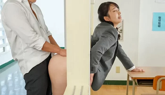 Screenshot 1 from 職業装いのセクシー美女、下半身がスリリングすぎると後入りしたくなる【ライブ配信】