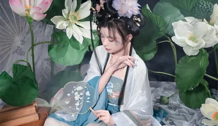 古装爆乳配信 美女 喵小吉
