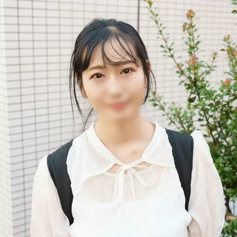 し電マで激攻め!!自らおもちゃを突っ込むオナニー、中出しフィニッシュ