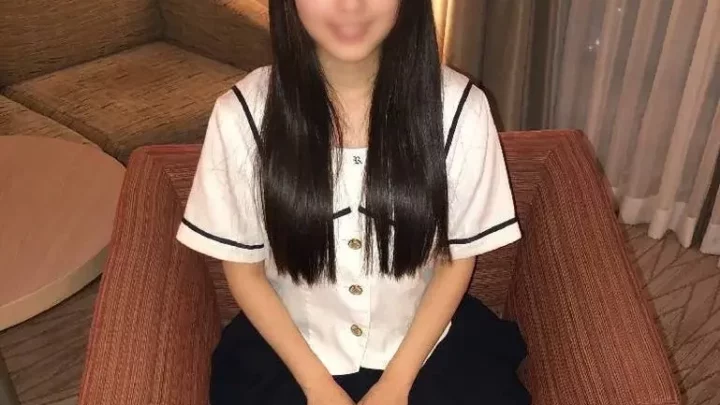純18身長149清楚で無垢！黒髪ロング！あふすくホテル呼び出して2発も種付けしちゃいました