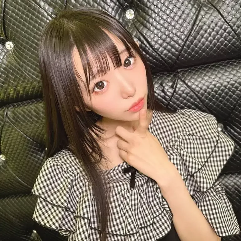 の葵ちゃん。恋愛禁止のほぼヴァージンでイキまくり。最後は足ガクガク！スタイル抜群の癒し系