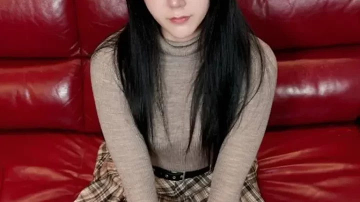 がり屋のななちゃん。たまに出る関西弁に萌え。たっぷり中出し 特典で顔出しと無修正