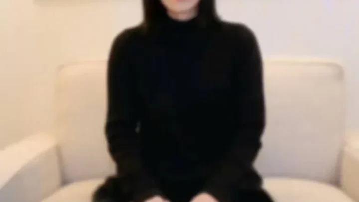 Fカップ黒髪美女！長い美脚と分厚い唇のフェラが最高、中出し2発