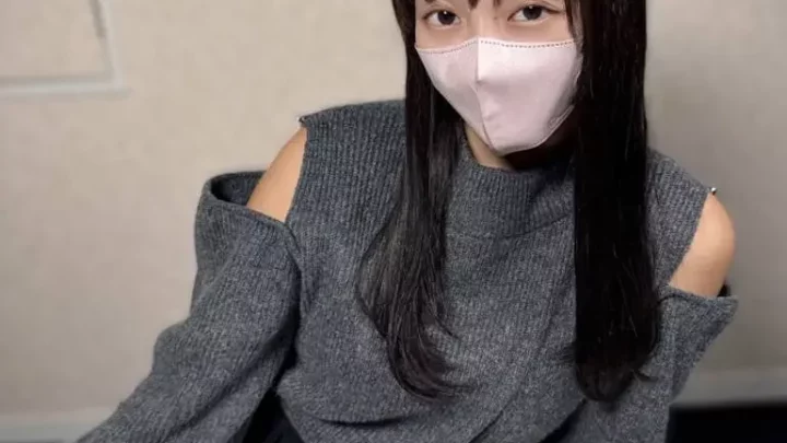 日焼け跡がシコい水着の濡れまんこに中出し