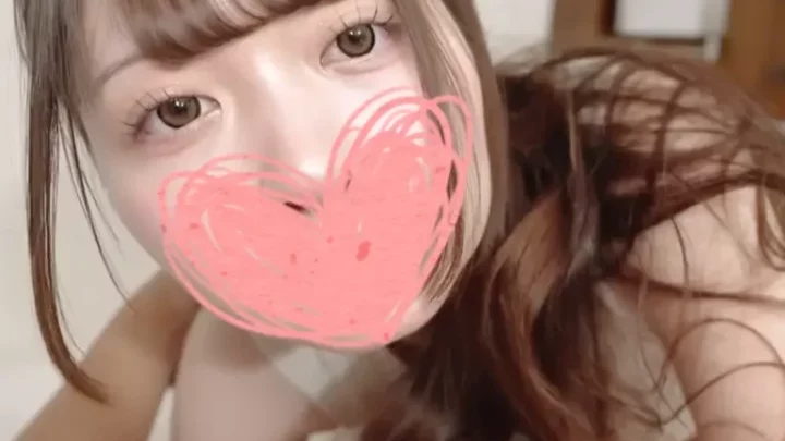 メンエス嬢にマッサージの延長で本番をお願いしちゃいました 中出し無修正