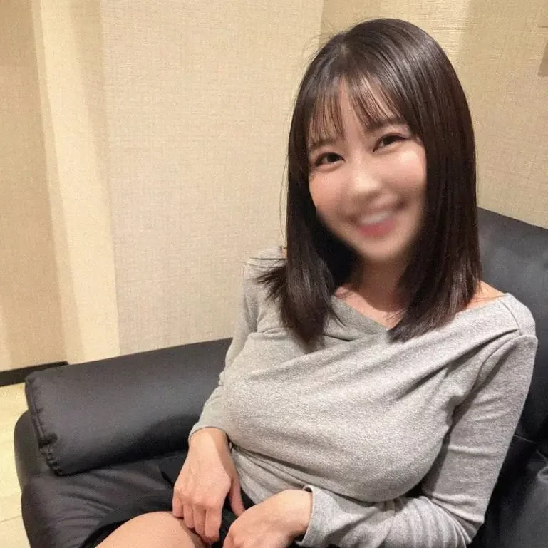 Gカップ不二子ボディの女王様をバチ凹みさせて中出しご褒美をあげました
