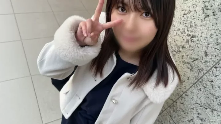 ピンク乳首Dカップ美乳を揺らしながらビクビク痙攣 巨根の濃い白濁液が中で暴発妊娠