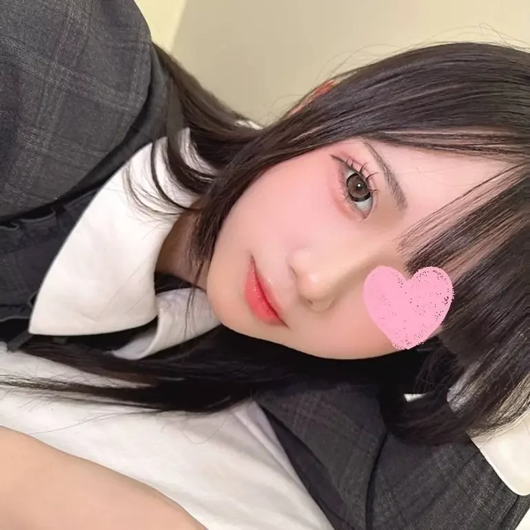 顔、愛嬌、スタイル全てが抜群！これ以上何を求めるのか お口に1発おまんこに2発の計3発
