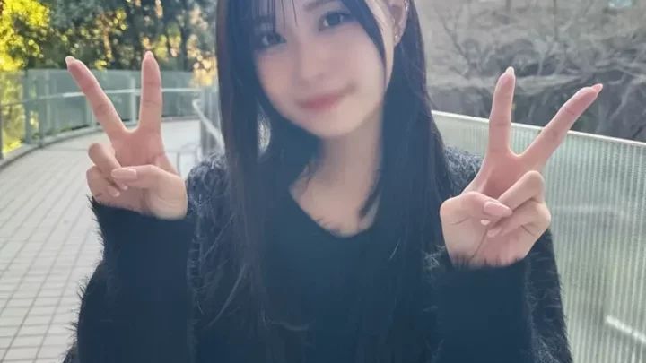 アヘ顔でビクビク痙攣潮吹き。運動で鍛えた締め付けのピンクマンコにしっかり中出し子作り