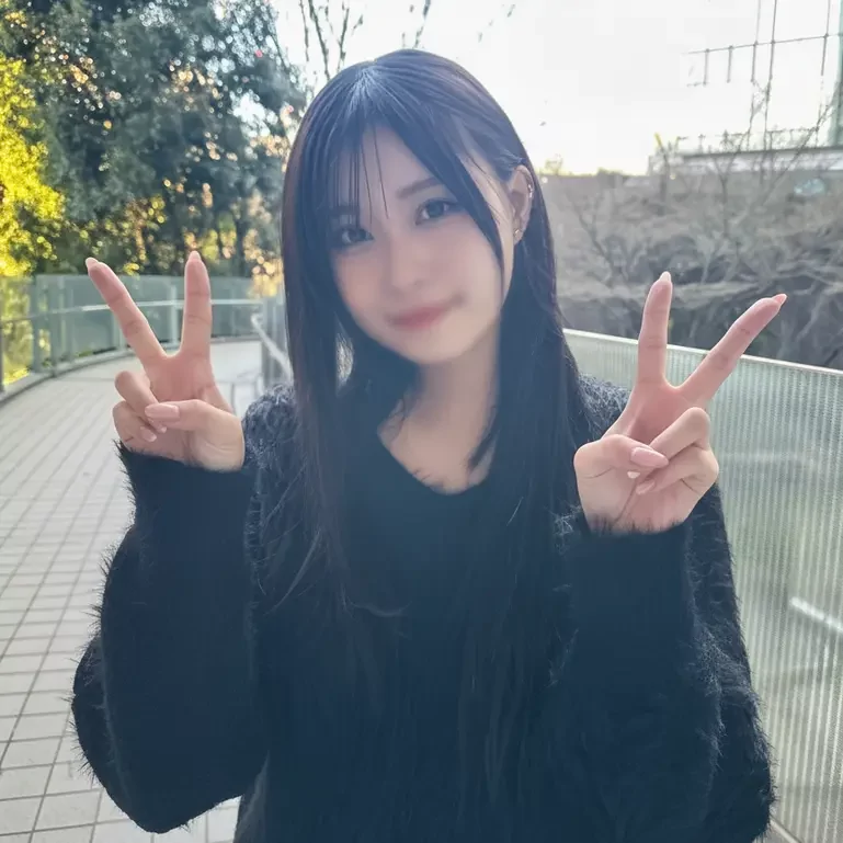 アヘ顔でビクビク痙攣潮吹き。運動で鍛えた締め付けのピンクマンコにしっかり中出し子作り