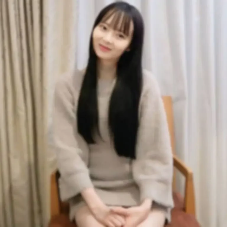 人生初ゴックン 美し過ぎるビジュアルに天然ヘアーも最高 ゴックン中出し