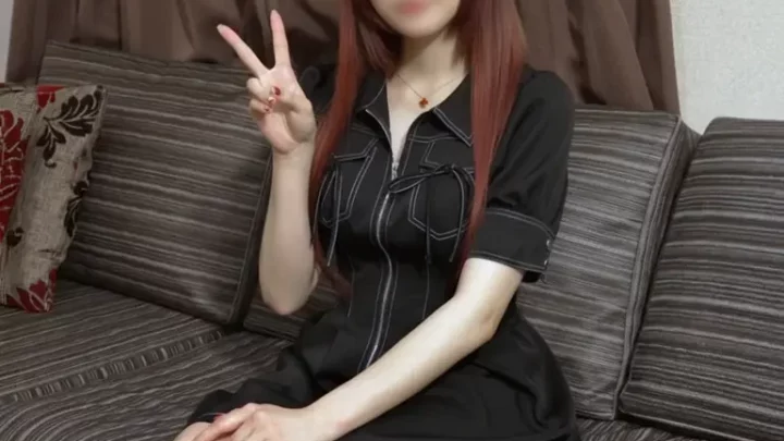 巨根に激しく突かれビクビク連続イキ。締め付けの濡れマンコに中出し教育