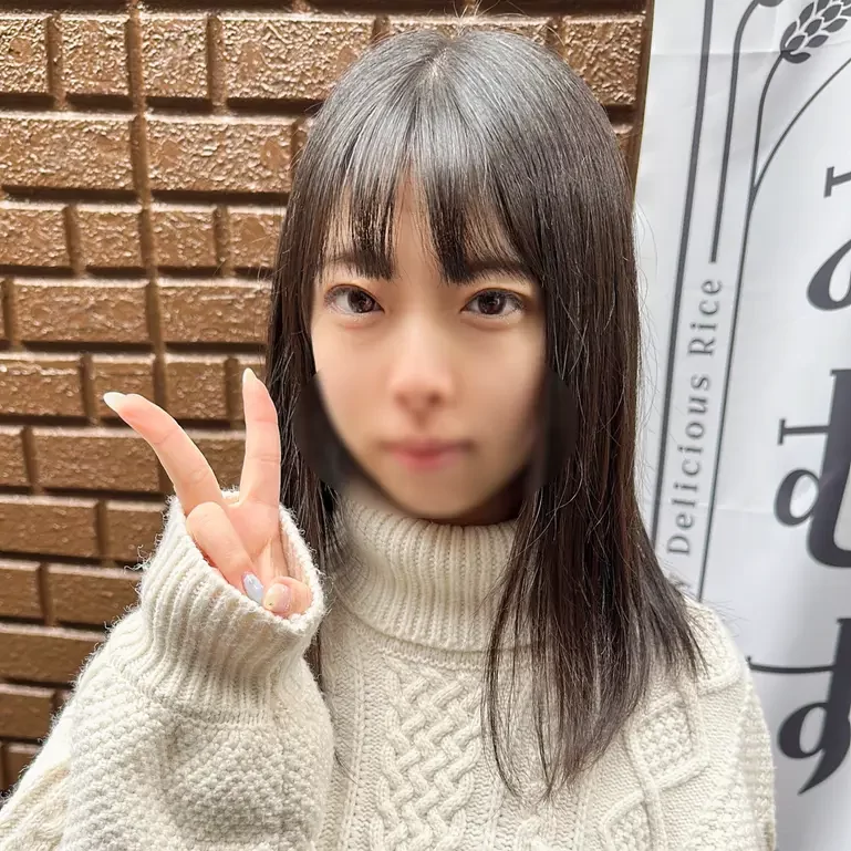 23歳OLちゃん、高額バイトでゴムなし生セックス 色白で小柄なカラダに生中出ししちゃう